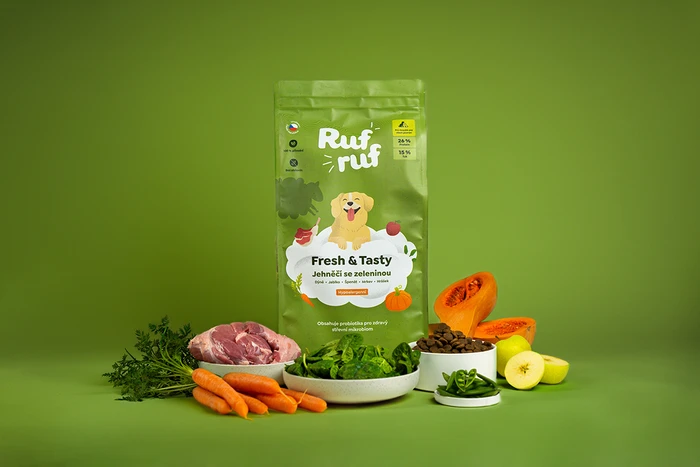 Přírodní ingredience pro domácí recepty na psí jídlo